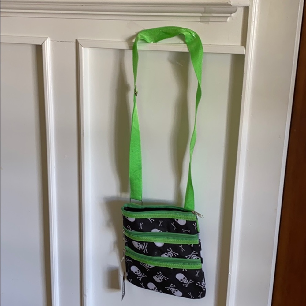 Skull Shoulder/cross body bag NWT